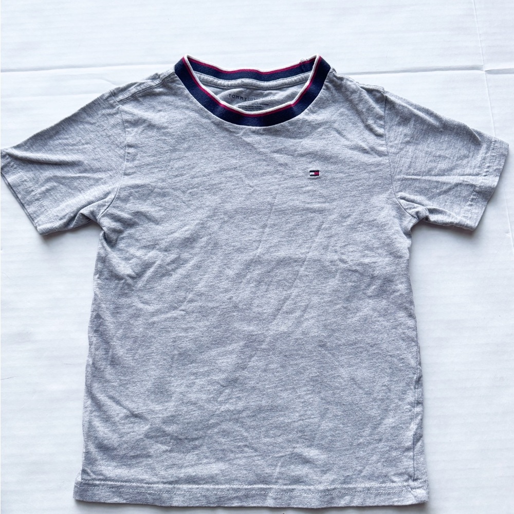 Lacoste Boy’s Ultra Dry Sports T-shirt and
Tommy Hilfiger T-Shirt in Grey - Picture 2 of 16